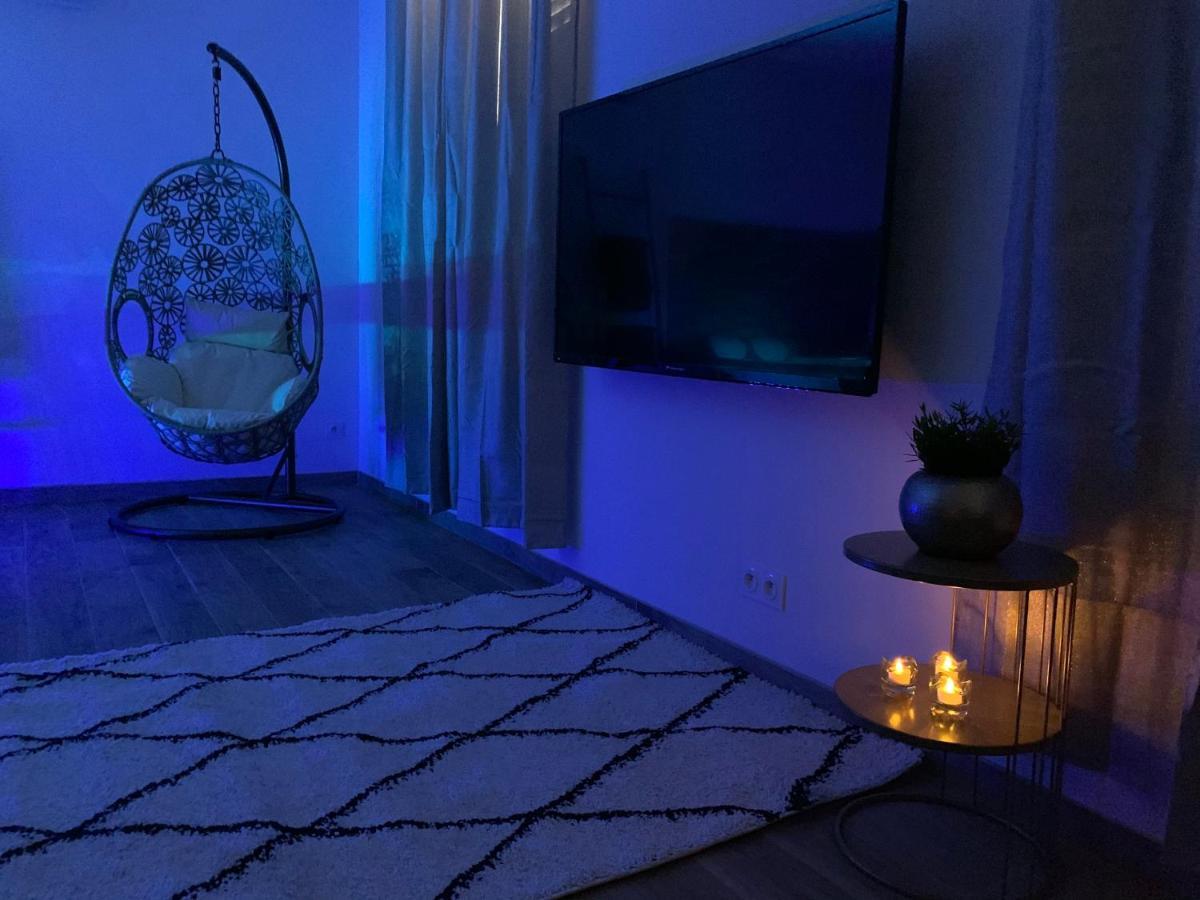 Appartement Cosy Jacuzzy Luxe Gare De Toulon Exterior photo